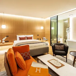 Hotel Hotel28 Myeongdong ***